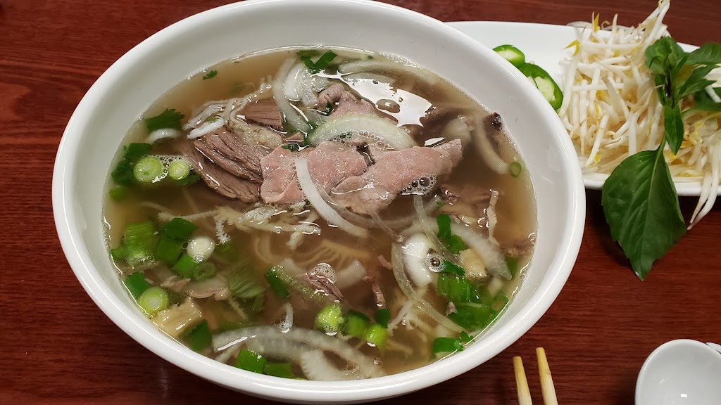 Pho Anh Dao | 775 US-1, Edison, NJ 08817 | Phone: (732) 985-7977