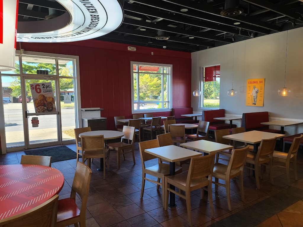 KFC | 4441 Cane Run Rd, Louisville, KY 40216, USA | Phone: (502) 448-3196