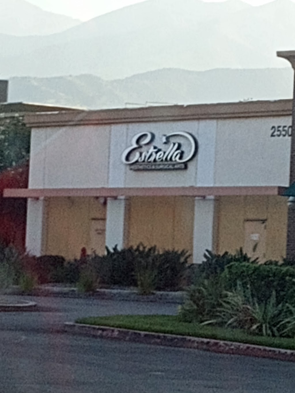 Estrella Aesthetics & Surgical Arts | 2550 Tuscany St #103, Corona, CA 92881, USA | Phone: (951) 272-4442