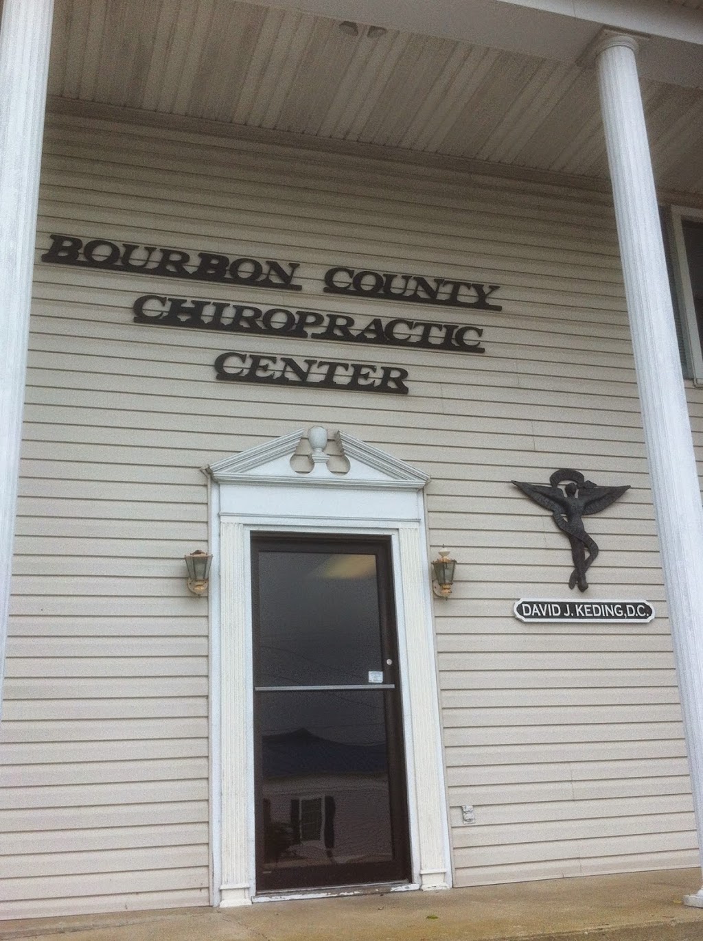Bourbon County Chiropractic | 416 Millersburg Rd, Paris, KY 40361, USA | Phone: (859) 987-6058