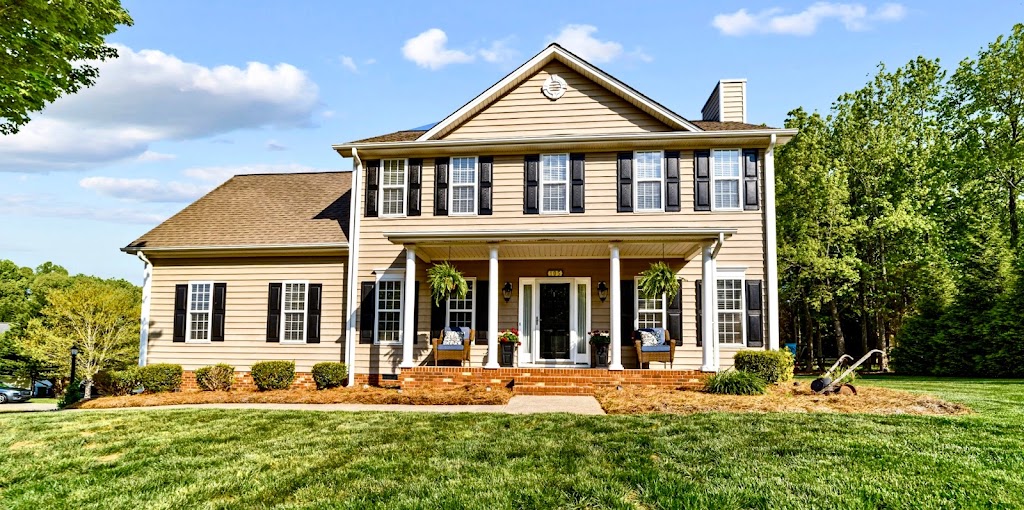 Price Realtors | 1220 N Main St, High Point, NC 27262, USA | Phone: (336) 812-3161