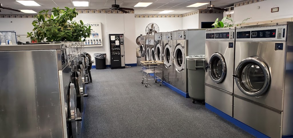 Rainbow Laundry - Laundromats, Washing Service in Toledo, OH | 5825 Jackman Rd, Toledo, OH 43613, USA | Phone: (419) 474-5373