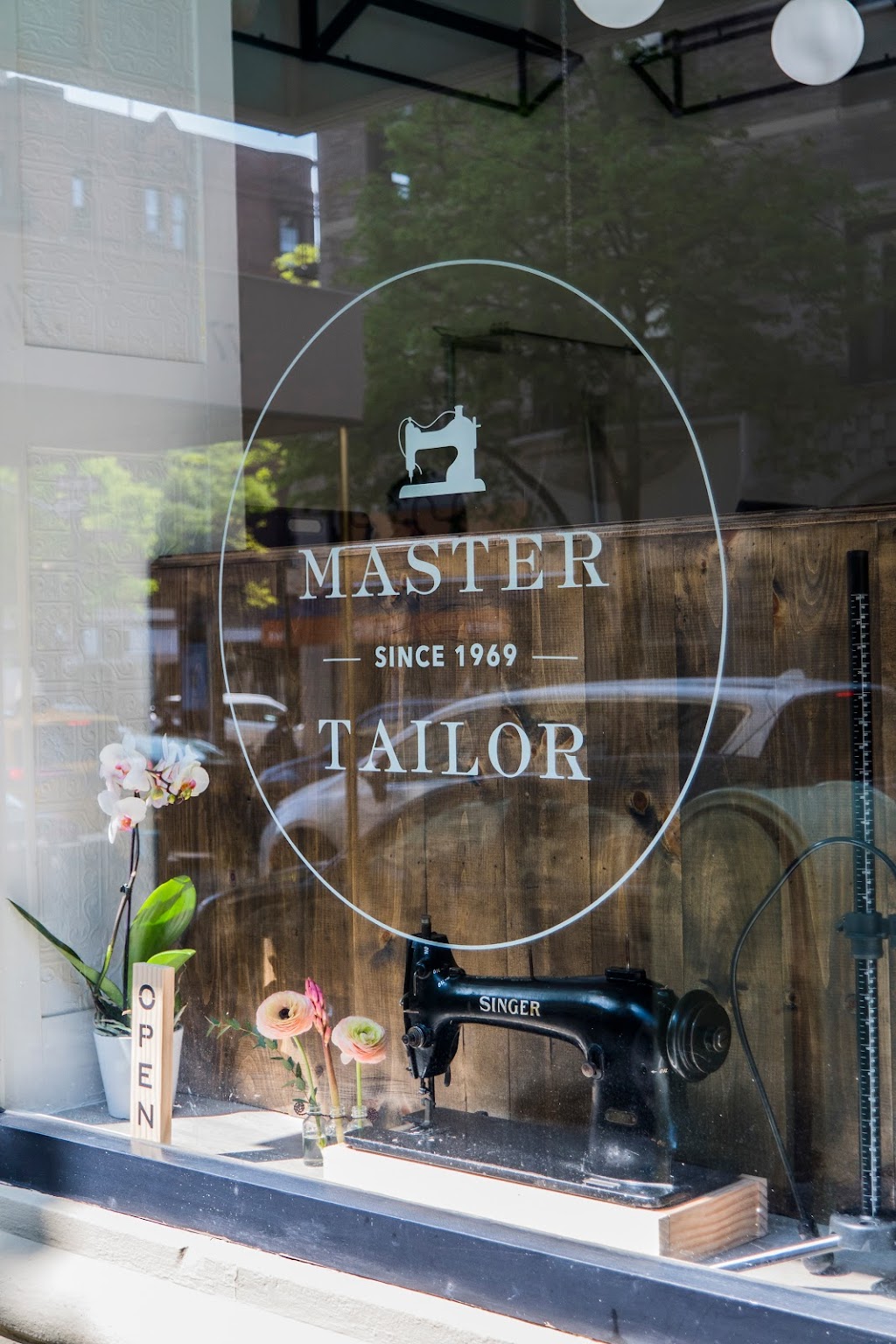 Master Tailor | 77 W 85th St, New York, NY 10024, USA | Phone: (917) 261-2696