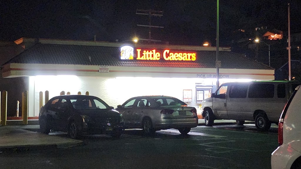 Little Caesars Pizza | 1321 Echo Park Ave, Los Angeles, CA 90026, USA | Phone: (213) 481-8450