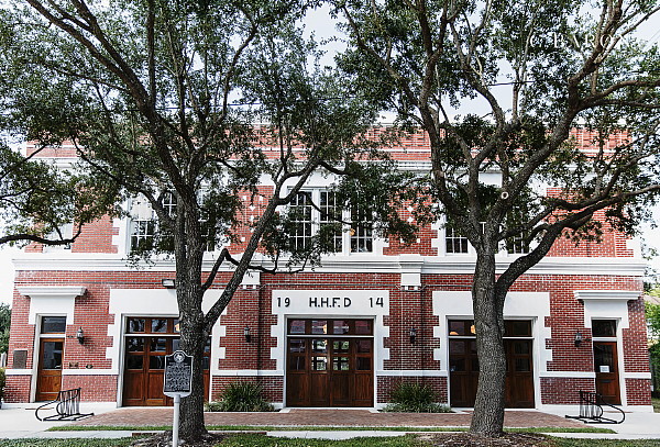 The Historic Heights Fire Station | 107 W 12th St, Houston, TX 77008, USA | Phone: (713) 861-4002