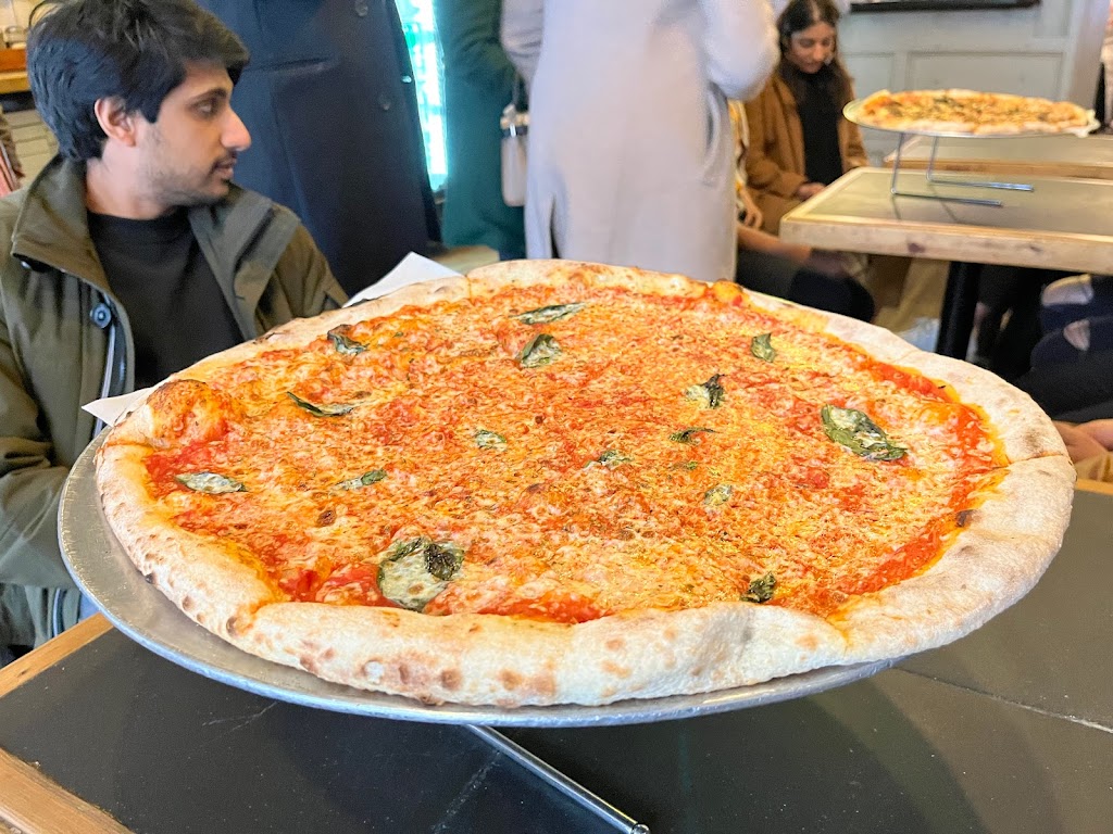 Best Pizza | 33 Havemeyer St, Brooklyn, NY 11211, USA | Phone: (718) 599-2210