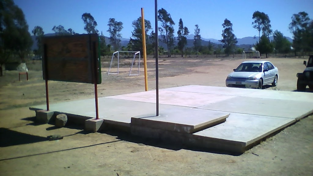 Primaria Lázaro Cárdenas | 22753 Ensenada, B.C., Mexico | Phone: 646 294 2064