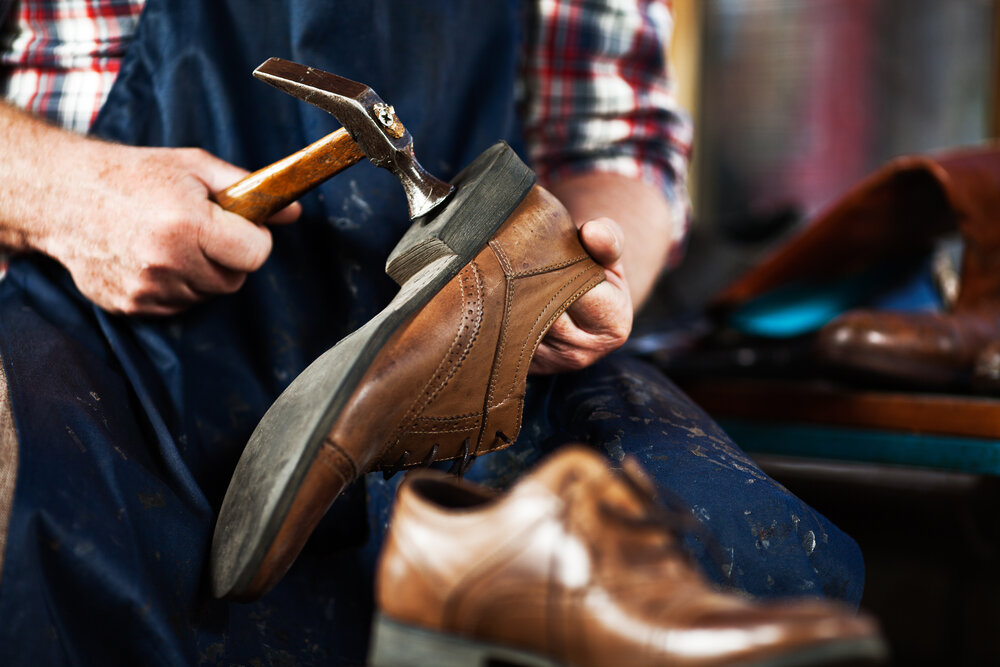 B&G Shoe Repair | 3810, 1554 W 68th St, Hialeah, FL 33014, USA | Phone: (786) 587-9107