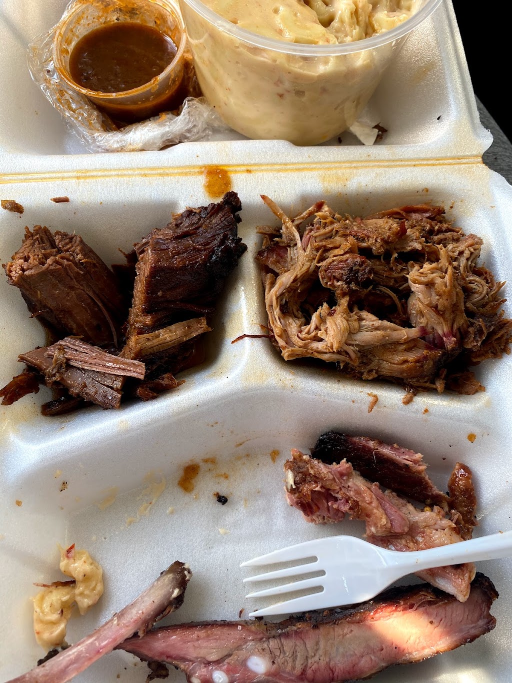 River Road BBQ | 3017 River Rd, Louisville, KY 40207, USA | Phone: (502) 592-7065