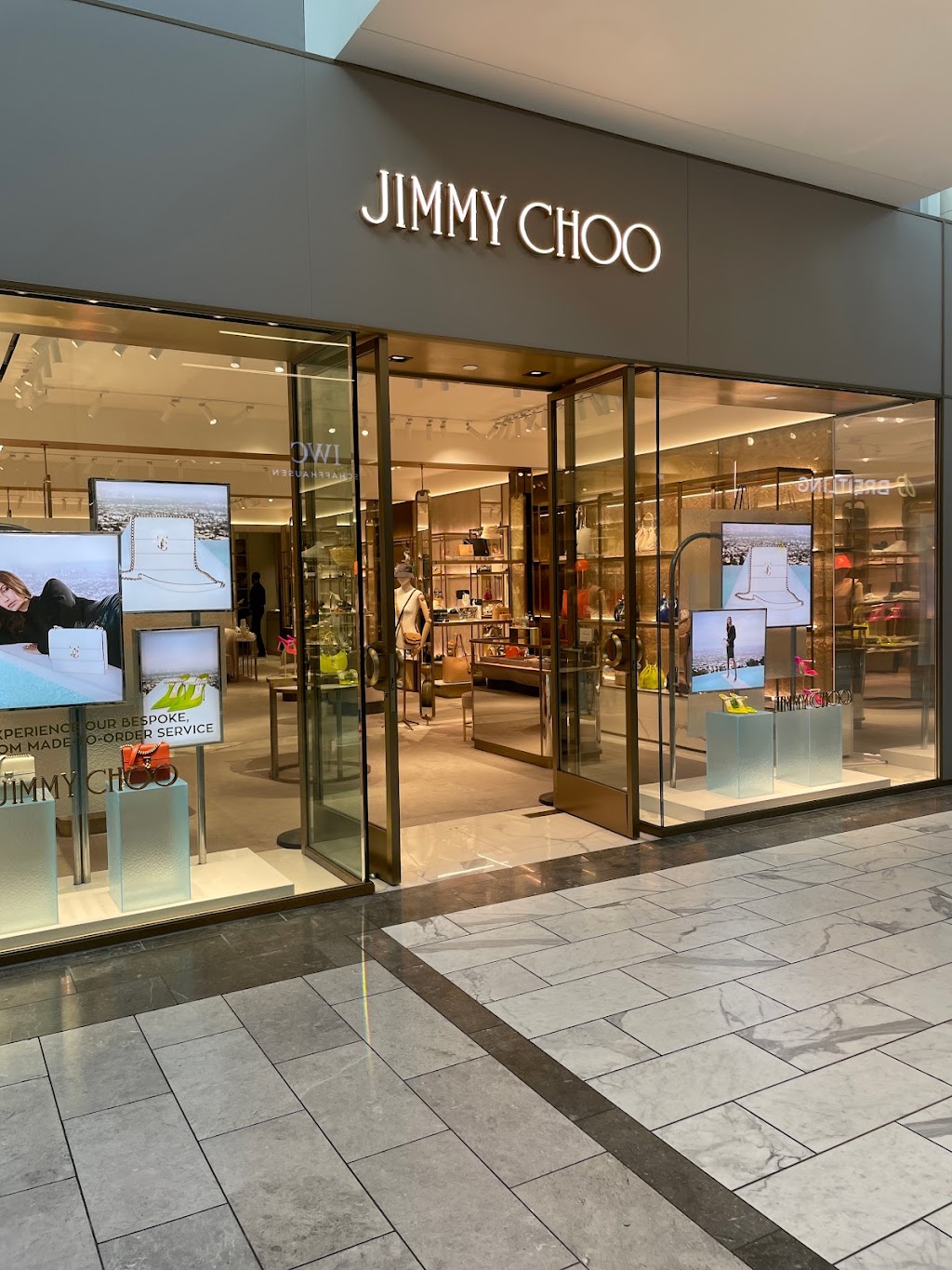 Jimmy Choo | 7014 E Camelback Rd Suite 1144, Scottsdale, AZ 85251 | Phone: (480) 947-2067