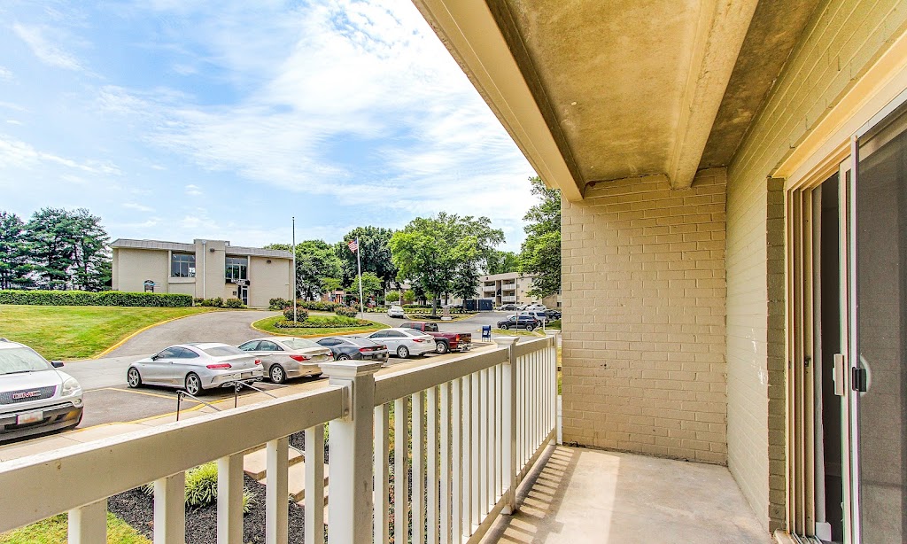 Henson Creek Apartment Homes | 3466 Brinkley Rd, Temple Hills, MD 20748, USA | Phone: (301) 463-4303