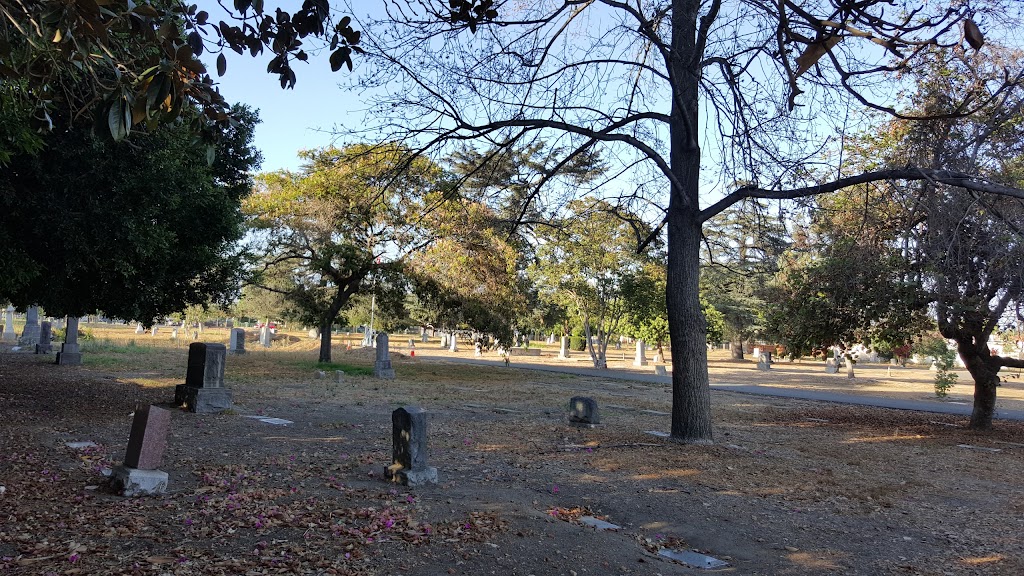 Savannah Cemetery | 9263 Valley Blvd, Rosemead, CA 91770, USA | Phone: (626) 287-4838