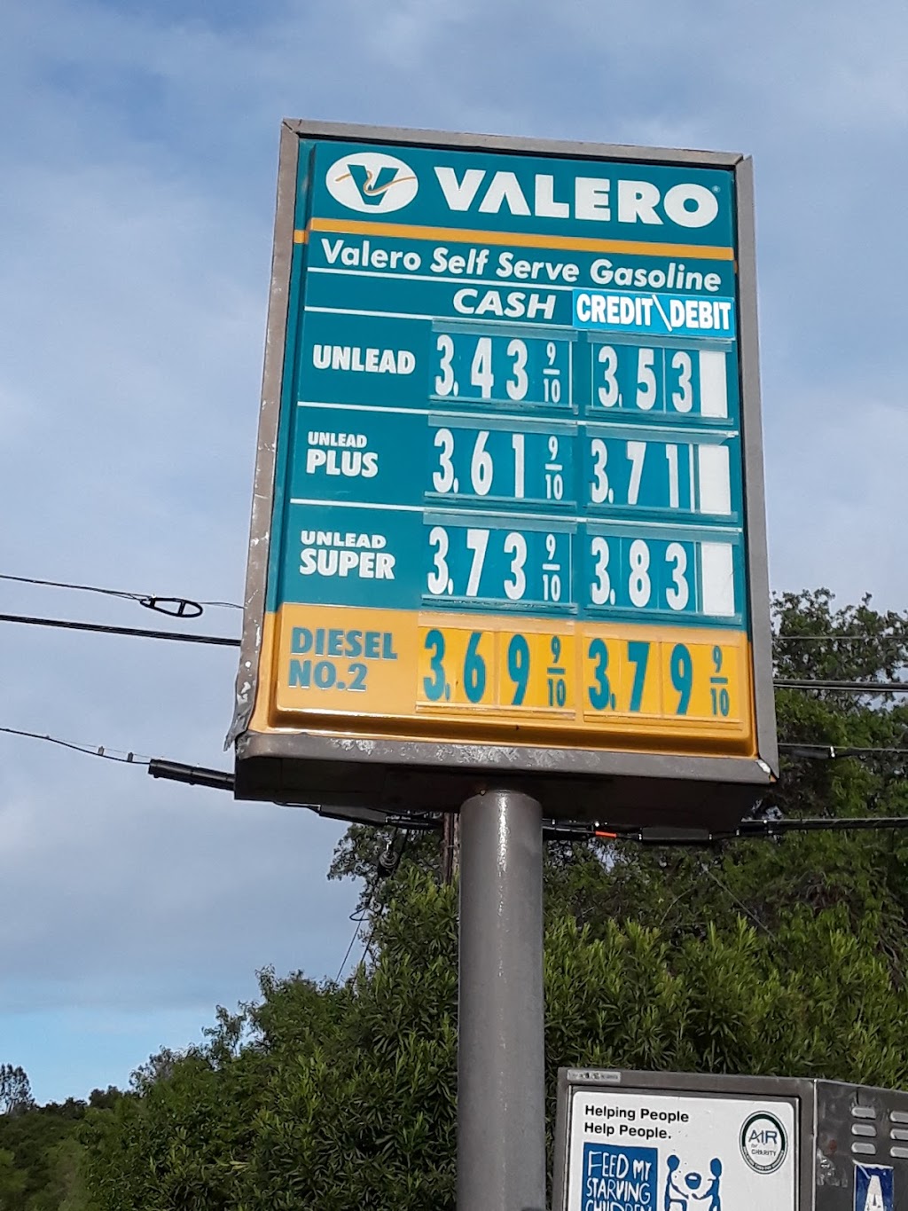 Valero | 9300 Chantry Hill Rd, Newcastle, CA 95658, USA | Phone: (210) 345-2000