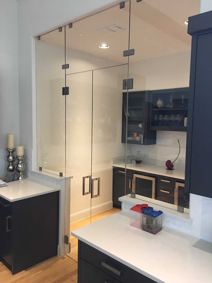 Elite Showers Frameless Showers & Doors | 1918 Univ Business Dr #512, McKinney, TX 75071, USA | Phone: (469) 484-7321