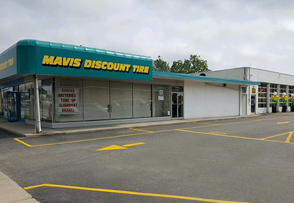 Mavis Discount Tire | 300 S Broadway, Hicksville, NY 11801, USA | Phone: (516) 951-2062