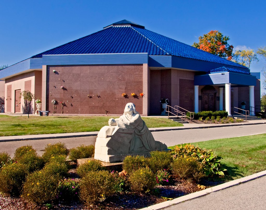 Cadillac Memorial Gardens East | 38425 Garfield Rd, Clinton Twp, MI 48038, USA | Phone: (586) 286-7500