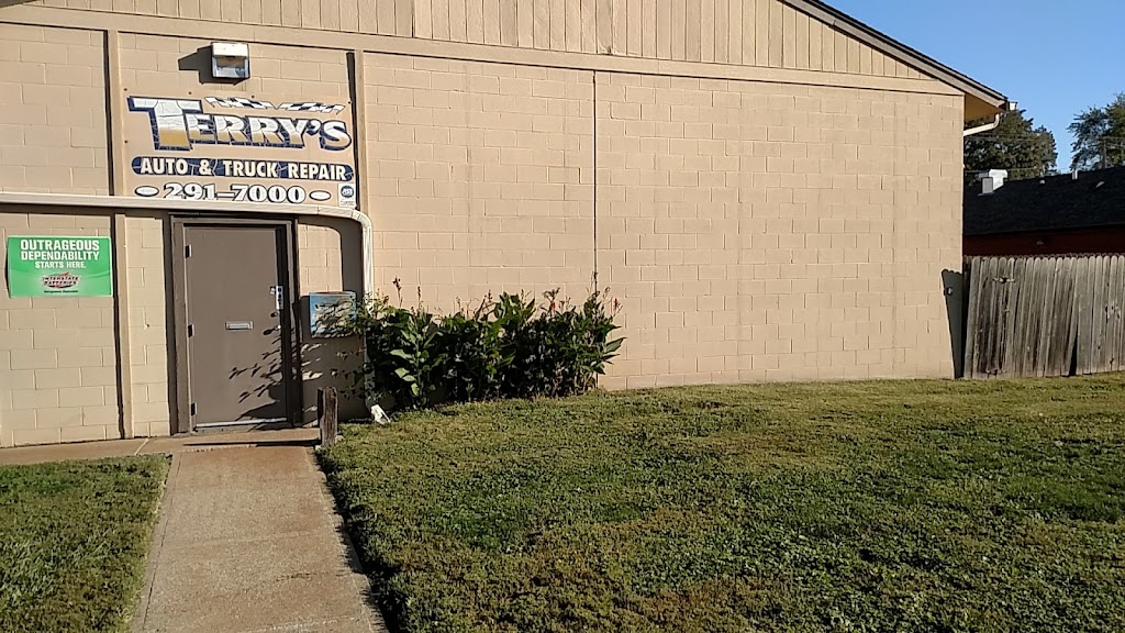 Terrys Auto & Truck Repair | 202 E Mission Ave, Bellevue, NE 68005, USA | Phone: (402) 291-7000