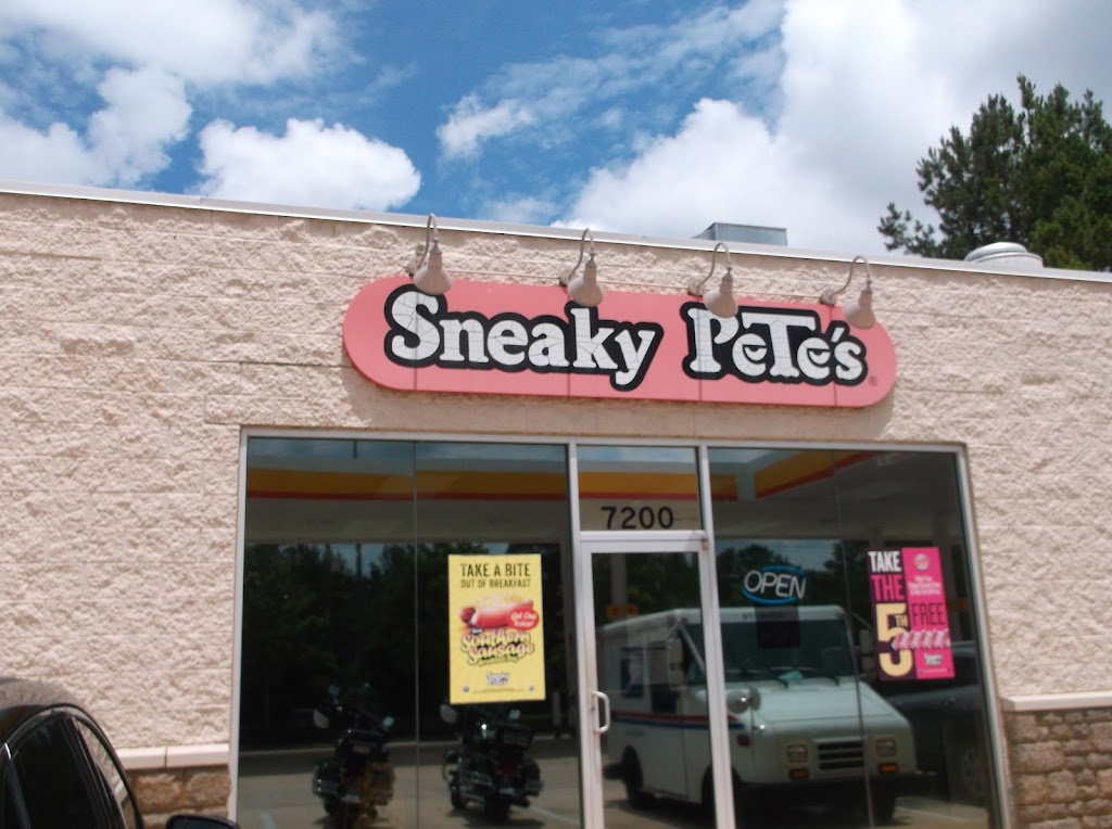 Sneaky Petes Hotdogs | 7200 Gadsden Hwy, Trussville, AL 35173, USA | Phone: (205) 661-0294