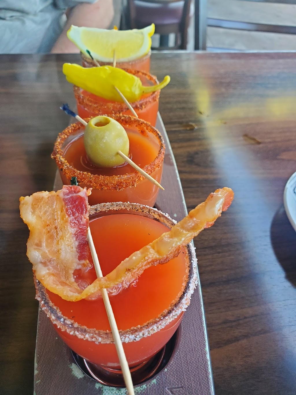 The Broken Yolk Cafe | 1501 Rimpau Ave #101, Corona, CA 92881, USA | Phone: (951) 736-2060