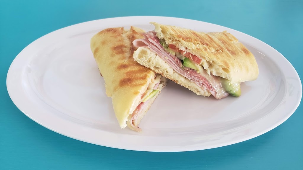 Tutti Frutti y Mas | 7714 University Blvd, Winter Park, FL 32792, USA | Phone: (689) 210-4687