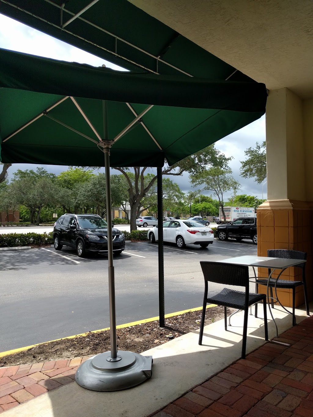 Starbucks | 1891 N Pine Island Rd, Plantation, FL 33322, USA | Phone: (954) 236-9764