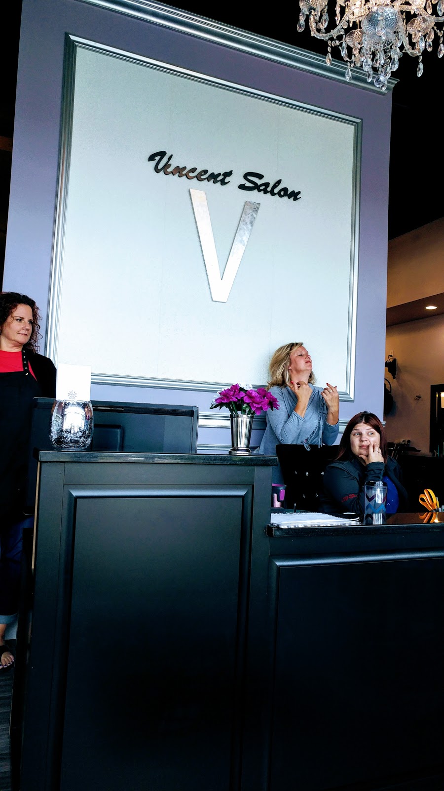 Vincent Salon | 1629 Lena Ct, Eagan, MN 55122, USA | Phone: (651) 493-3873