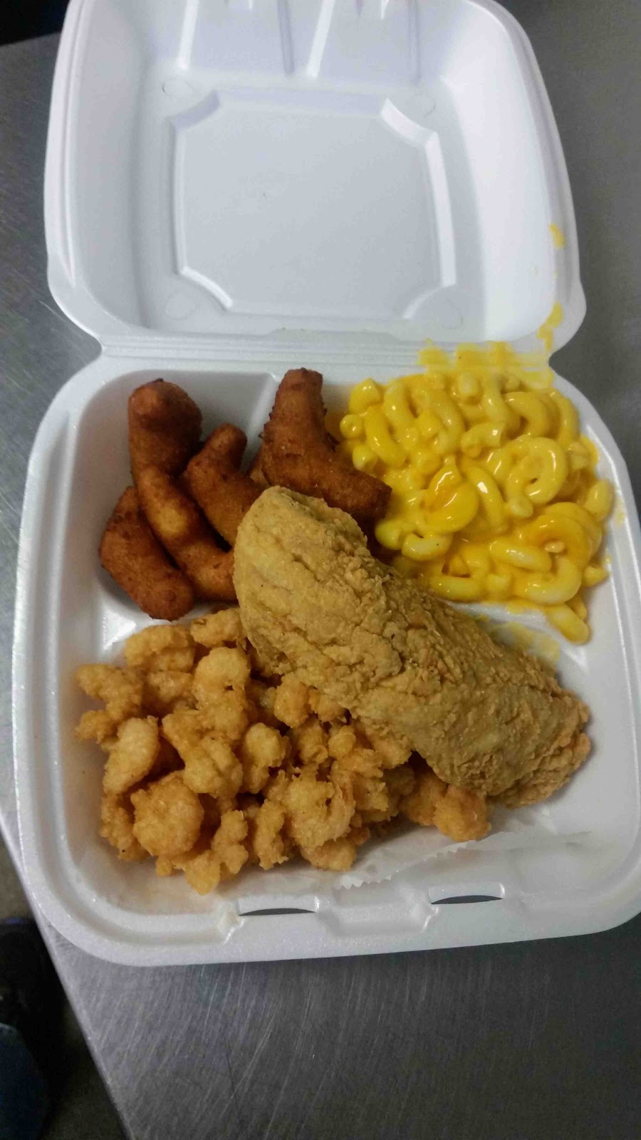 GG Fish and Chicken - hope valley location | 4711 hope valley rd suit 1c Woodcroft shopping center, Durham, NC 27707, USA | Phone: (984) 888-5194