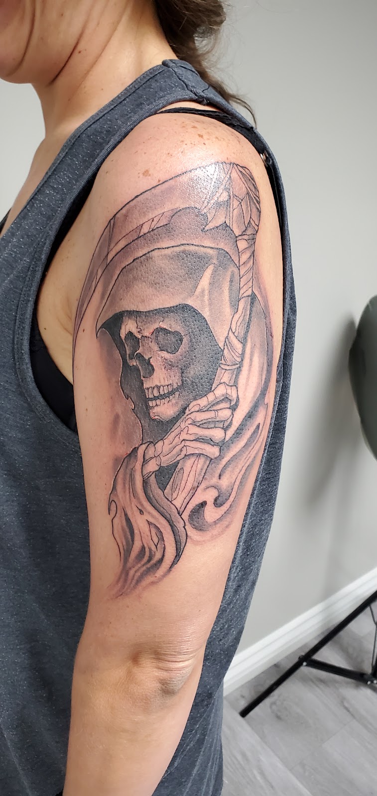 Tribute Tattoo | 22750 B, Roscoe Blvd, West Hills, CA 91304, USA | Phone: (818) 914-5445