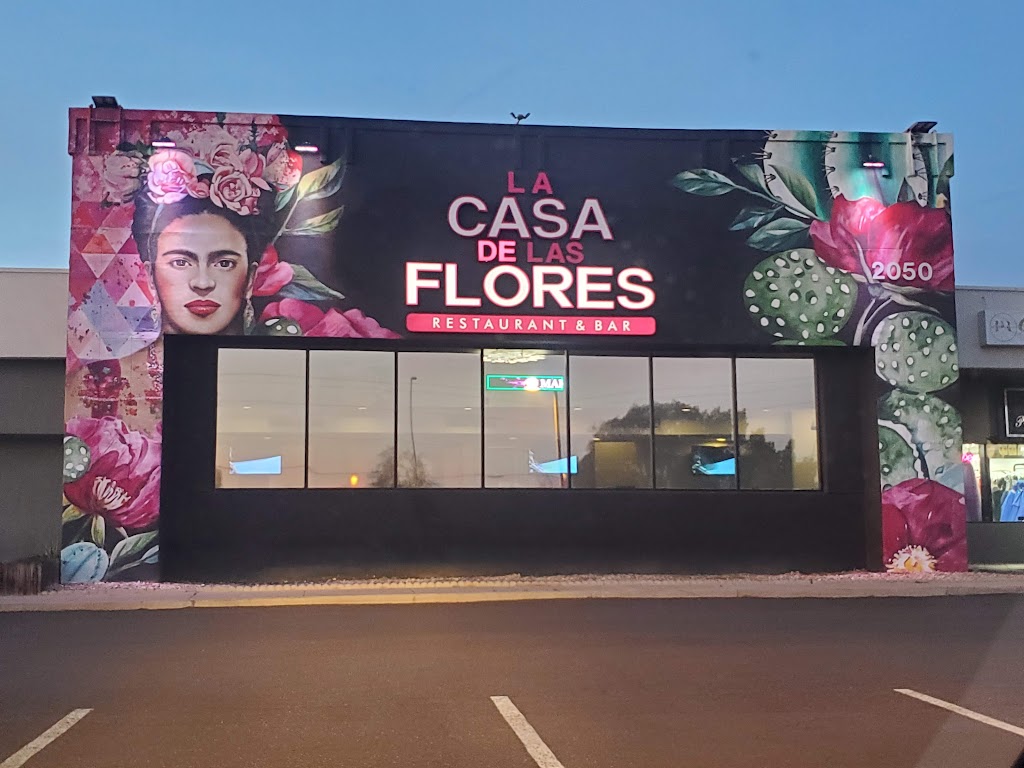 La Casa De Las Flores Restaurant and Bar | 2050 W Guadalupe Rd, Mesa, AZ 85202, USA | Phone: (480) 597-5158