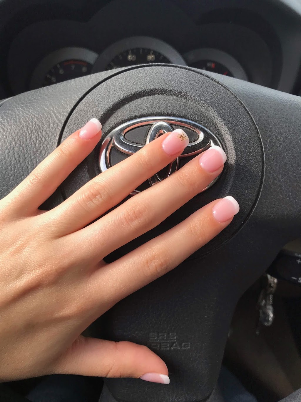 Family Nails & Spa | 6431 E County Line Rd, Tampa, FL 33647, USA | Phone: (813) 991-0333