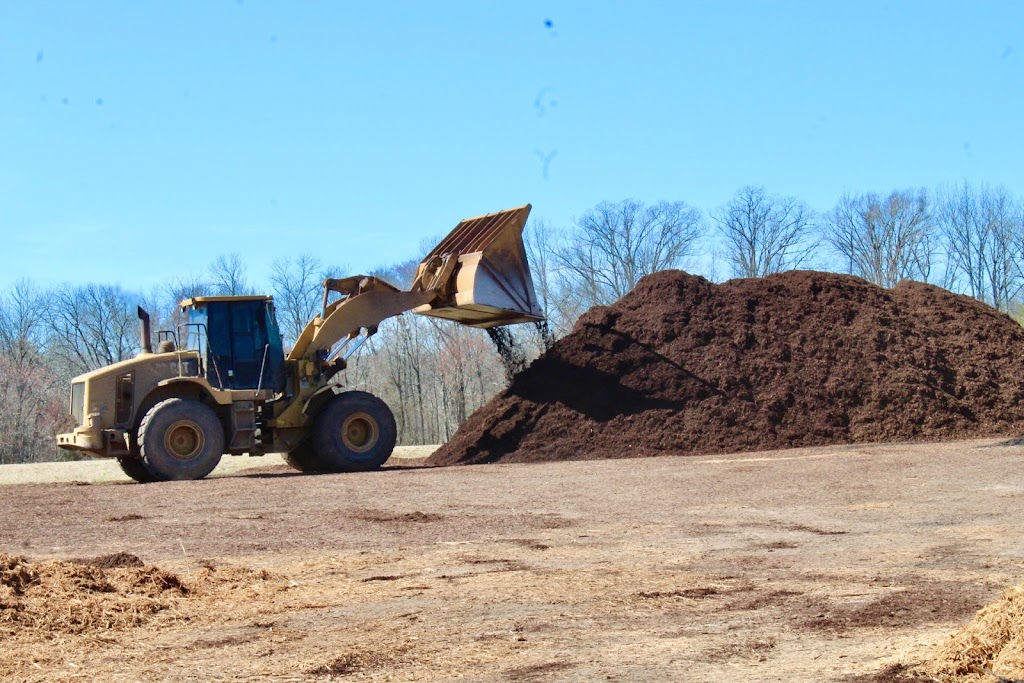 King Mulch | 2380 Sandy Cross Rd Suite 102, Burlington, NC 27217, USA | Phone: (336) 350-8262