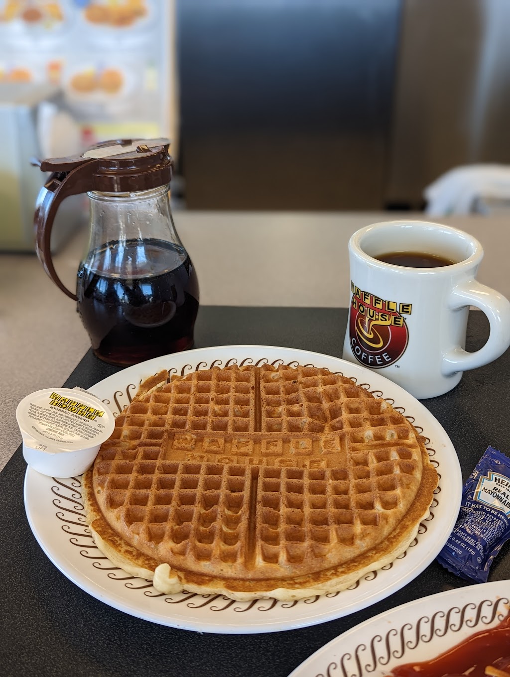 Waffle House | 819 S Cumberland St, Lebanon, TN 37087, USA | Phone: (615) 449-2459