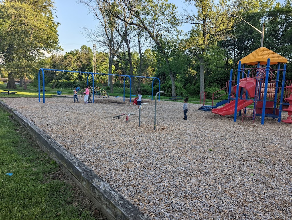 Maple Avenue Park | Maple Ave & Sycamore Ave, Elsmere, DE 19805, USA | Phone: (302) 998-2215