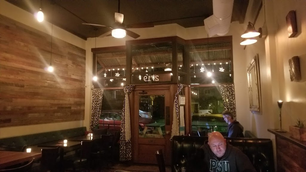 The Pocket Pub | 2719 NE 7th Ave, Portland, OR 97212, USA | Phone: (503) 287-3645
