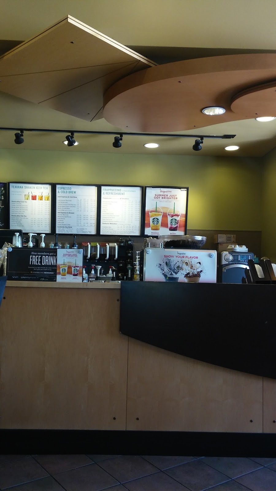 Starbucks | 4400 N State Rd 7, Coral Springs, FL 33073, USA | Phone: (954) 366-2134