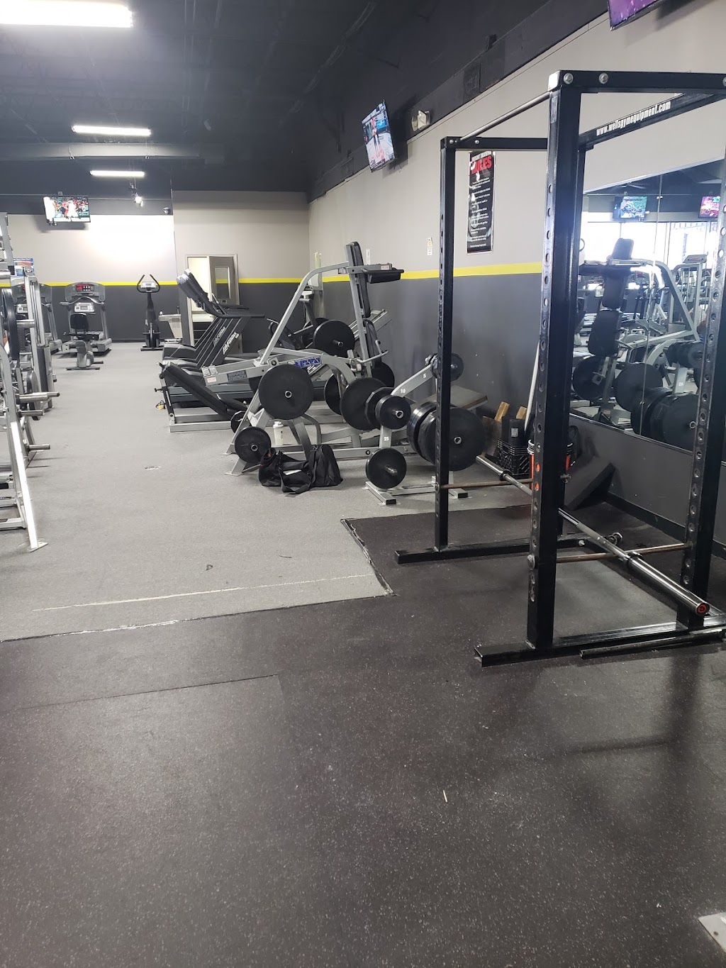 Club Fitness | 611 N Bardstown Rd, Mt Washington, KY 40047, USA | Phone: (502) 538-3476