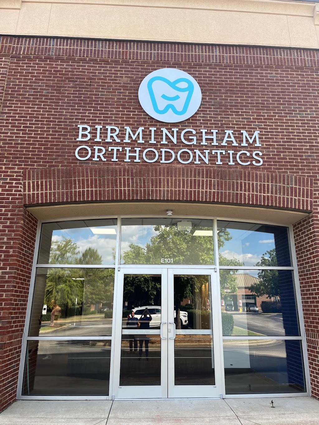 Birmingham Orthodontics | 5406 US-280 Suite E101, Birmingham, AL 35242, USA | Phone: (205) 308-9407