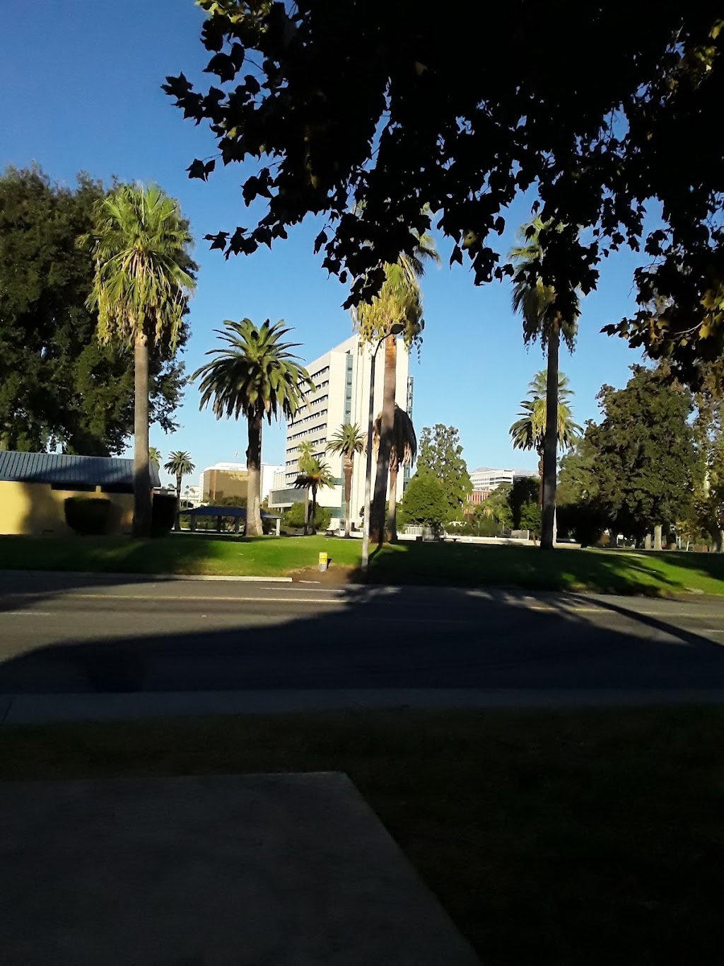 Meadowbrook Park | 250 N Sierra Way, San Bernardino, CA 92408, USA | Phone: (909) 384-5233 Meadowbrook Park | 250 N Sierra Way, San Bernardino, CA 92408, USA | Phone: (909) 384-5233