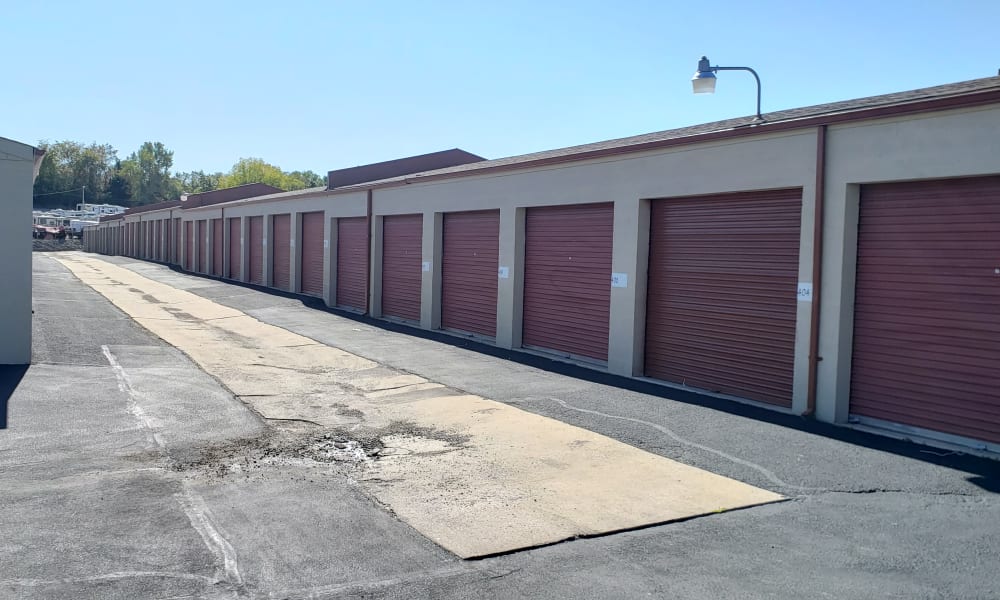 A Shur-Lock Self Storage | 855 Friedens Rd, St Charles, MO 63303, USA | Phone: (636) 255-8656