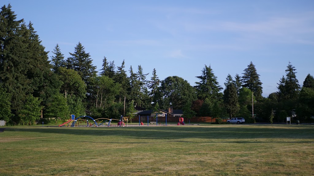 East Holladay Park and Dog Park | 12999 NE Holladay St, Portland, OR 97230, USA | Phone: (503) 823-7529