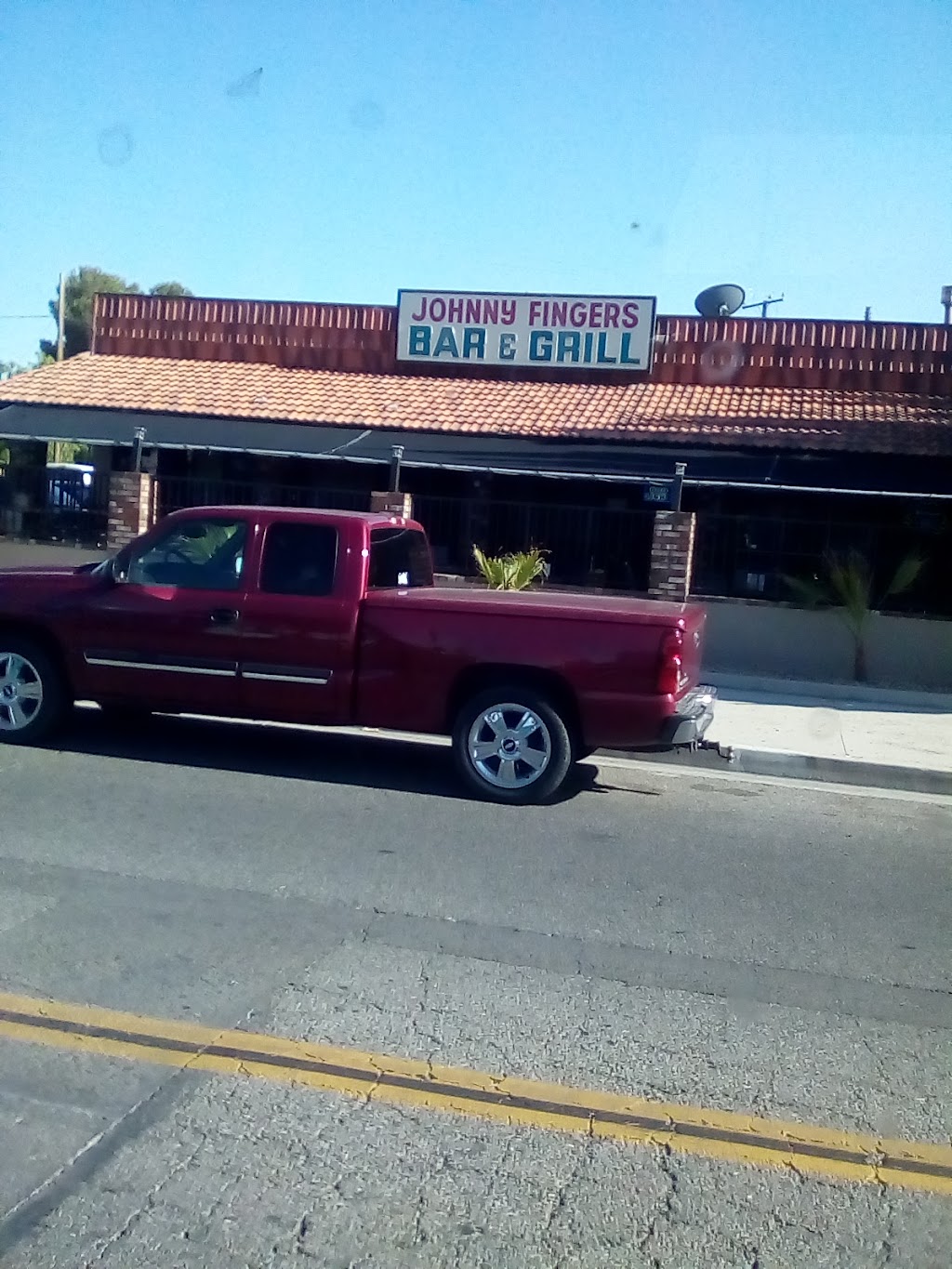Bombshells Bar and Grill | 15863 Lorene Dr, Victorville, CA 92395, USA | Phone: (760) 951-0444