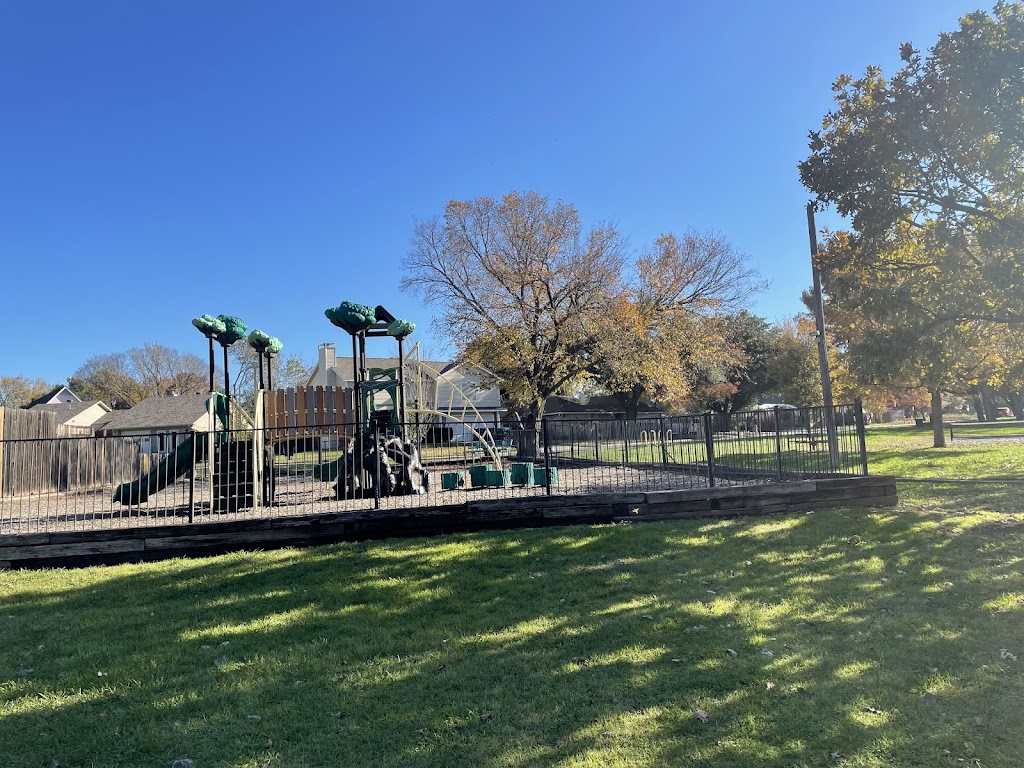 Lake Dallas RV Park | 661 Main St, Lake Dallas, TX 75065, USA | Phone: (940) 279-1469