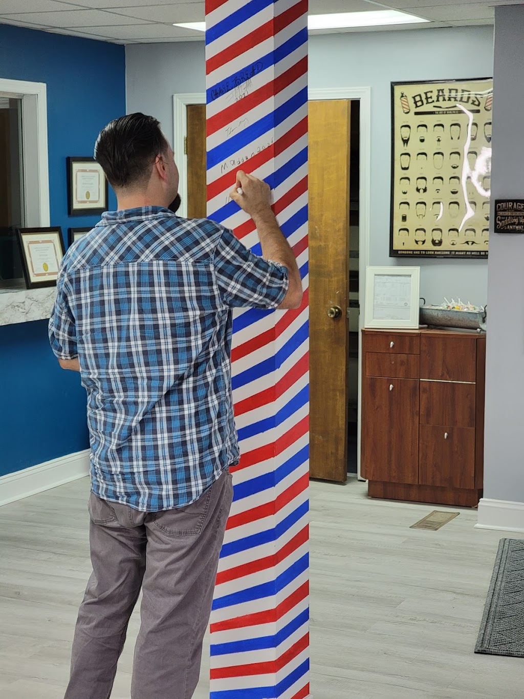 Unbridled Barbershop | 806 Miller St, Stanford, KY 40484, USA | Phone: (606) 661-0064