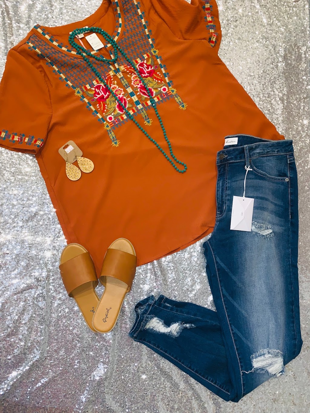 Rustic T Boutique | 120 SW 2nd St, Premont, TX 78375, USA | Phone: (361) 389-4536