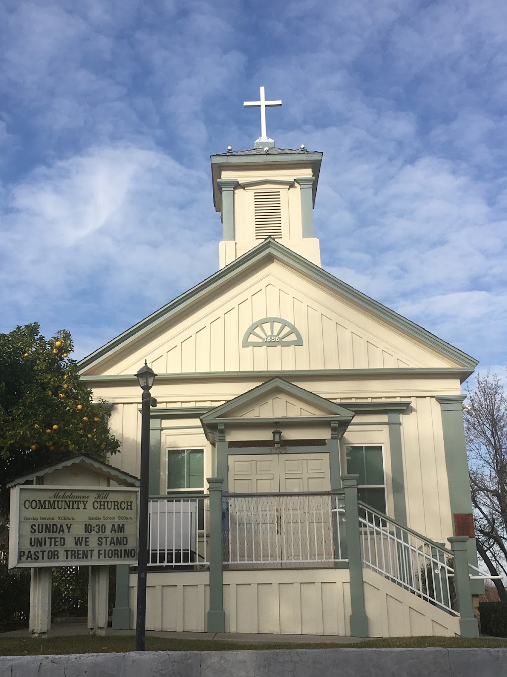 Mokelumne Hill Community Church | 8245 Main St, Mokelumne Hill, CA 95245, USA | Phone: (209) 286-1165