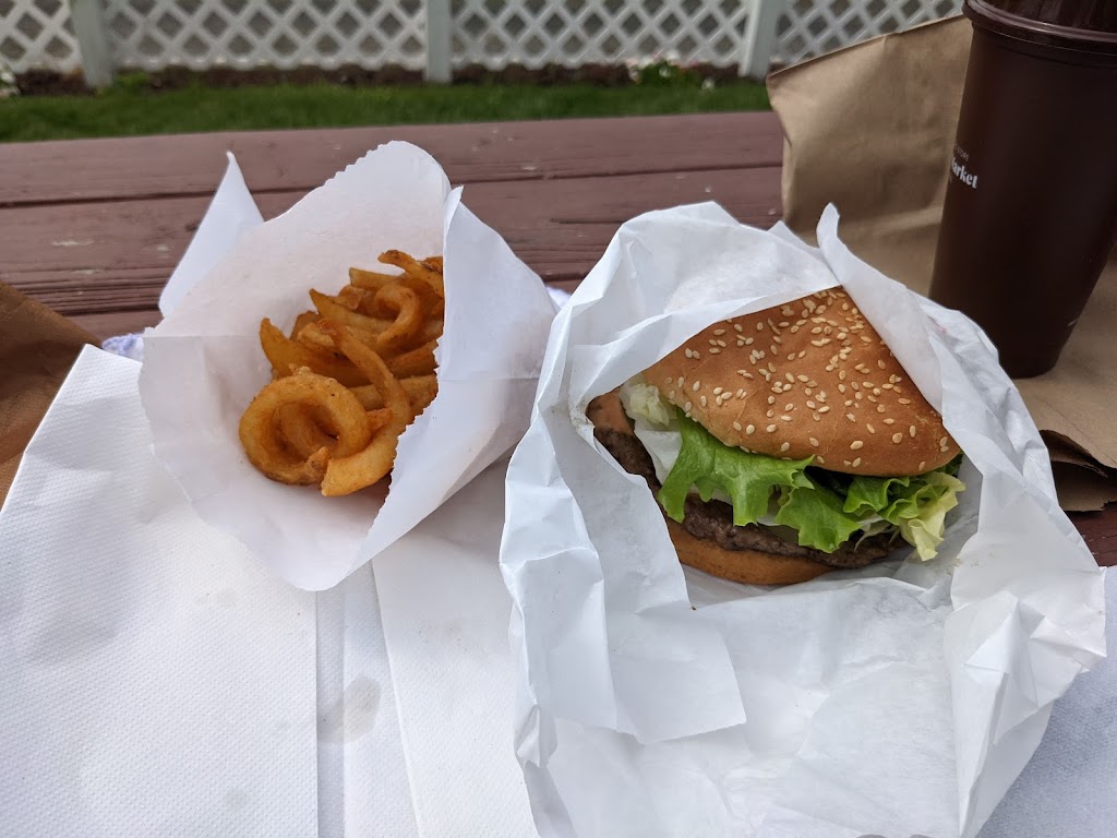 Cloud 9 Burgers | 5630 119th Ave SE, Bellevue, WA 98006, USA | Phone: (425) 747-4780