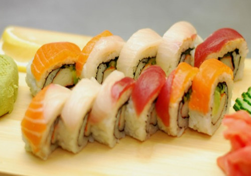 Amsterdam Sushi | 1518 Amsterdam Ave, New York, NY 10031, USA | Phone: (646) 476-5017