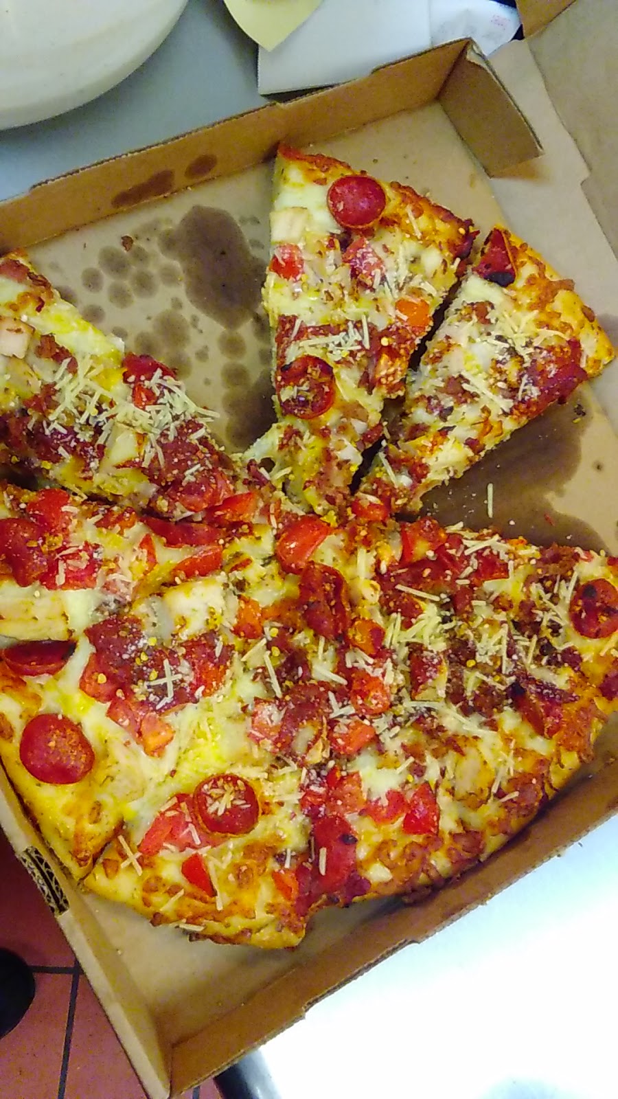 Round Table Pizza | 10952 Trinity Pkwy A, Stockton, CA 95219, USA | Phone: (209) 951-6863