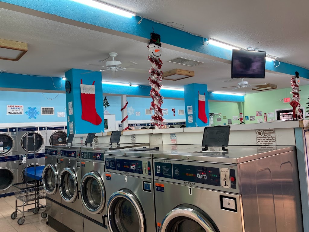 Buds Suds Washateria | 225 Grand St, Channelview, TX 77530, USA | Phone: (281) 864-5520