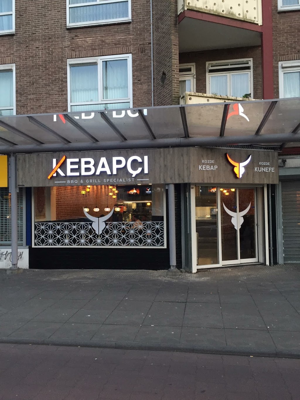 Kebapci Amsterdam | Burgemeester de Vlugtlaan 53, 1063 BG Amsterdam, Netherlands | Phone: 020 368 2253